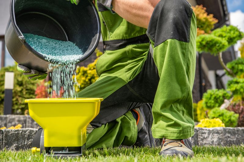 Lawn Fertilizing detail